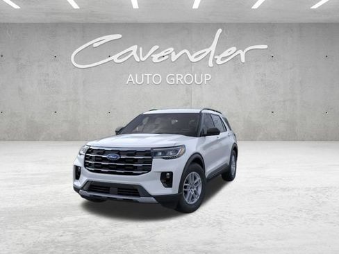 New 2026 Ford Explorer Active w/ Active Comfort Package RWD image 2