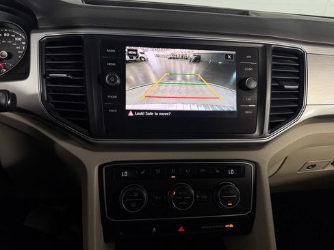 Used 2019 Volkswagen Atlas SE FWD image 16