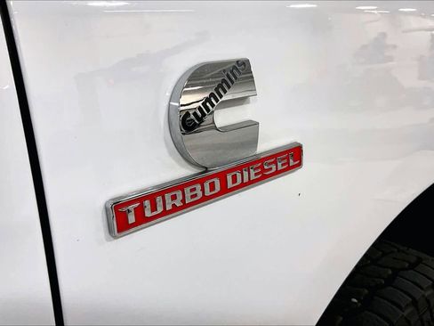 Used 2024 RAM 2500 Laramie image 10