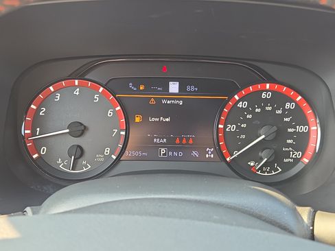 Used 2023 Nissan Frontier PRO-4X w/ Pro-4X Premium Package AWD/4WD image 26