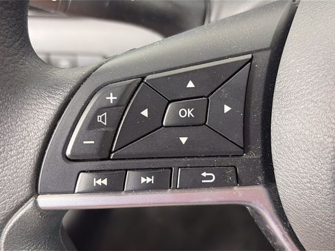 Certified 2025 Nissan Sentra SV FWD image 29