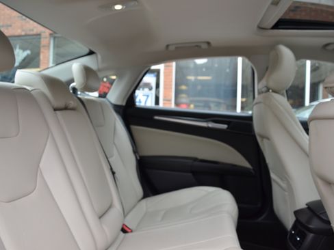 Used 2015 Ford Fusion Titanium image 19