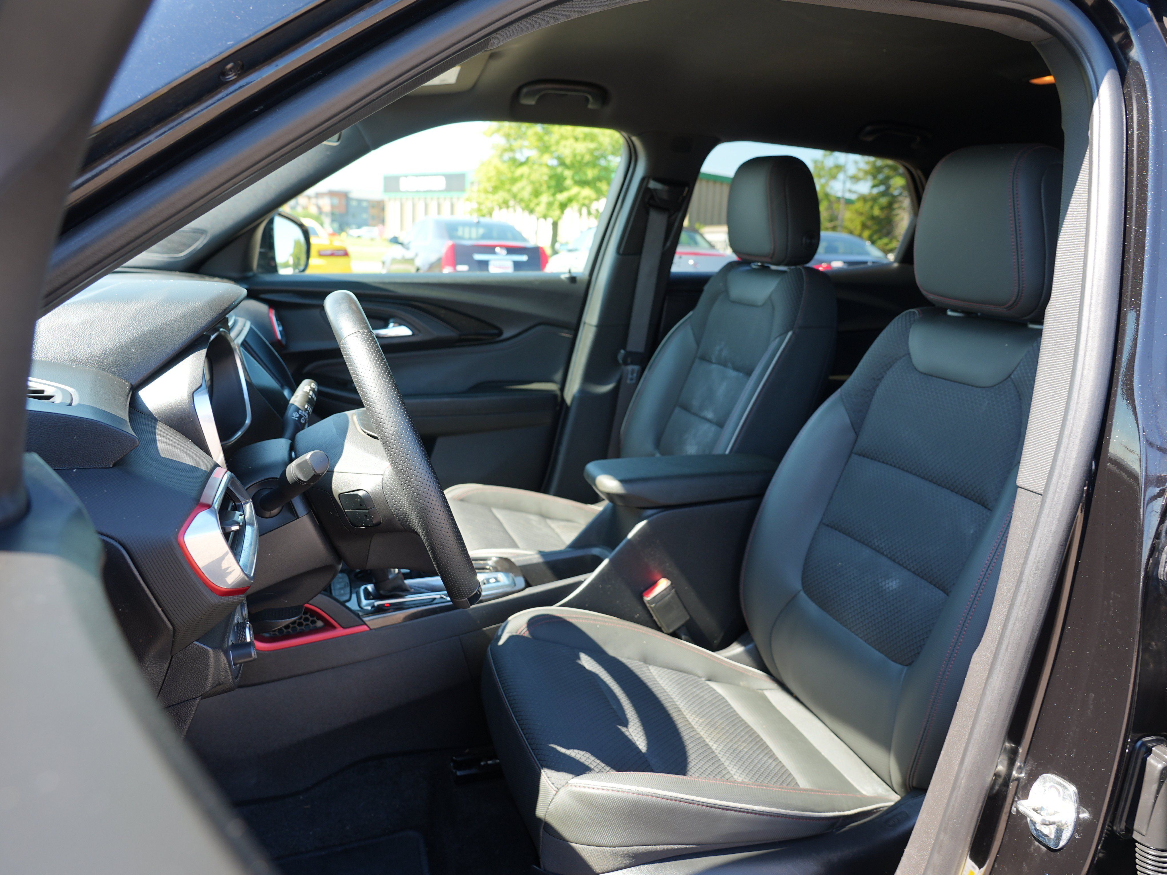 Used 2022 Chevrolet TrailBlazer RS AWD/4WD image 12
