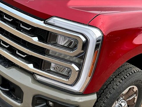 New 2026 Ford F250 King Ranch w/ FX4 Off-Road Package AWD/4WD image 13