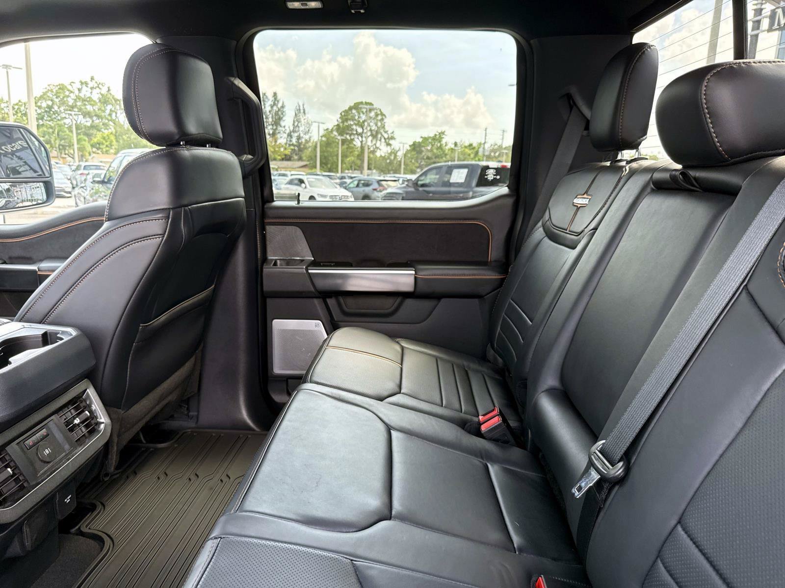 Used 2024 Ford F250 Platinum AWD/4WD image 14