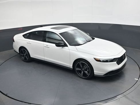 New 2026 Honda Accord SE image 18