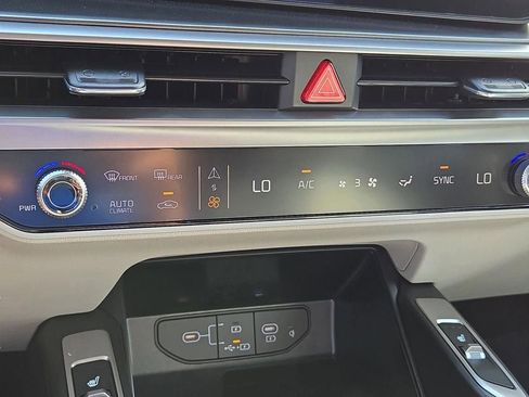 New 2026 Kia Sorento EX FWD image 25