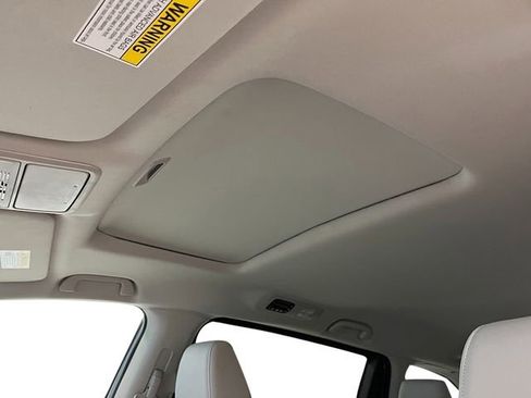 New 2026 Honda Odyssey EX-L image 23