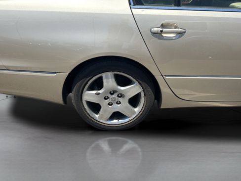 Used 2006 Lexus LS 430 RWD image 35