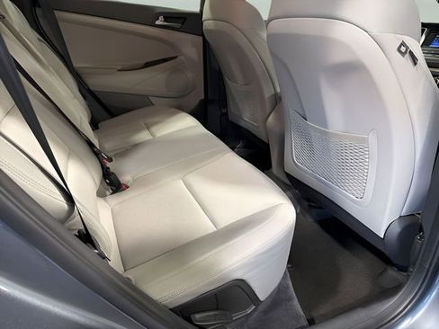 Used 2017 Hyundai Tucson SE image 31