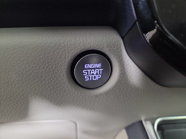 Certified 2025 Kia Carnival SX Prestige FWD image 24