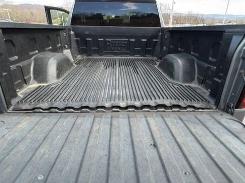 Used 2020 GMC Sierra 1500 SLE w/ X31 Off-Road Package image 19