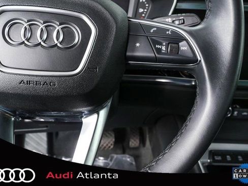Used 2023 Audi Q3 2.0T Premium w/ Convenience Package image 10