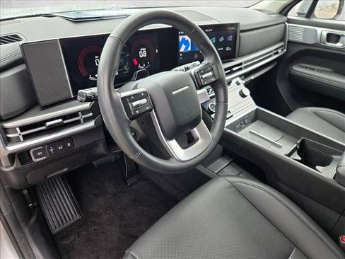 Used 2026 Hyundai Santa Fe SEL FWD image 10