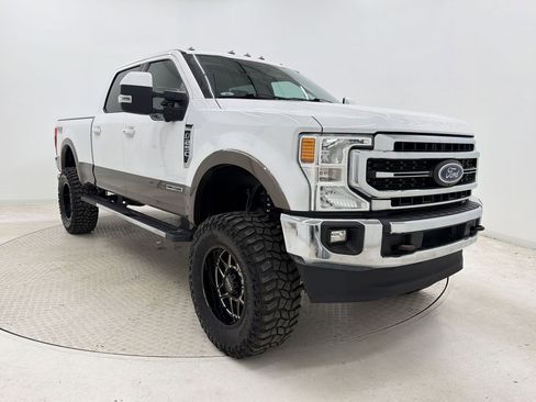 Used 2020 Ford F250 Lariat w/ Lariat Ultimate Package AWD/4WD image 6