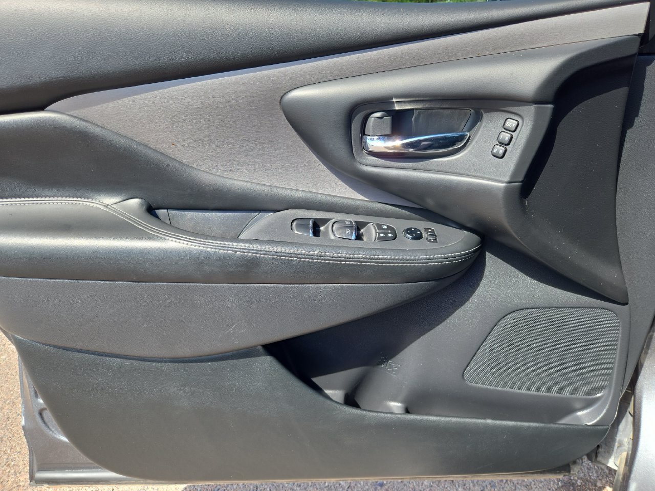 Used 2022 Nissan Murano SL w/ SL Moonroof Package FWD image 25