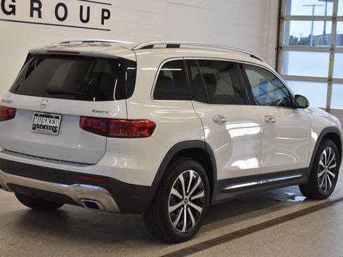 Used 2022 Mercedes-Benz GLB 250 4MATIC image 4