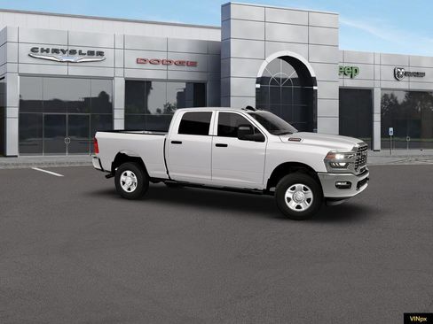 New 2026 RAM 2500 Tradesman AWD/4WD image 33
