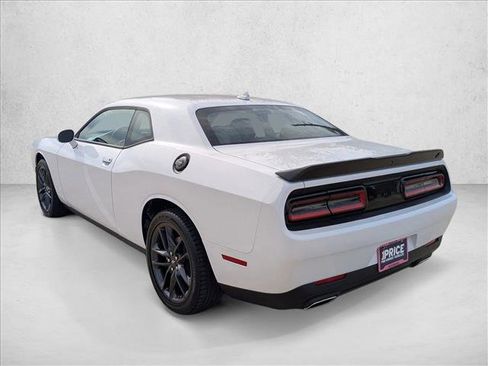 Certified 2023 Dodge Challenger GT w/ Plus Package image 8