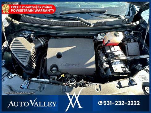 Used 2023 Chevrolet Traverse LT AWD/4WD image 40