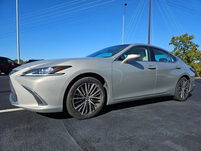 Used 2022 Lexus ES 350 w/ Premium Package