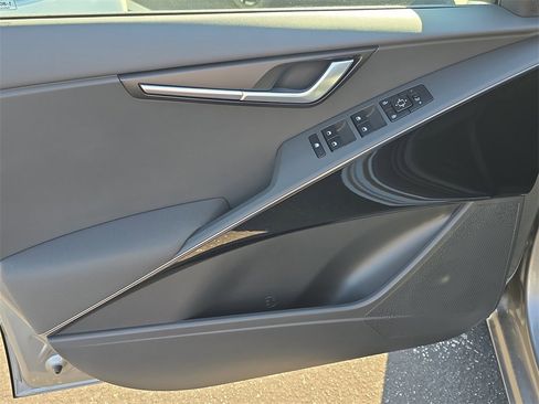 New 2025 Kia Niro Wind image 20