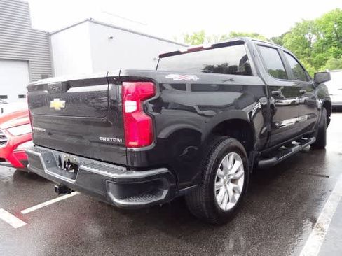 Used 2021 Chevrolet Silverado 1500 Custom w/ Safety Confidence Package AWD/4WD image 5