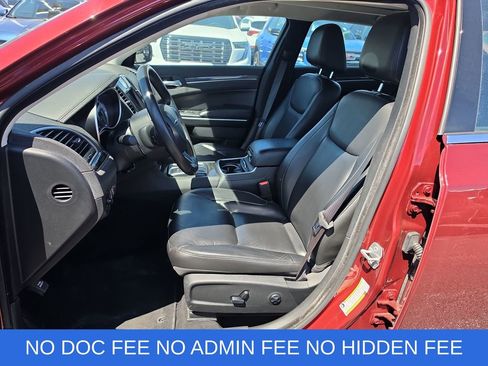 Used 2020 Chrysler 300 Touring L w/ Value Package AWD/4WD image 11