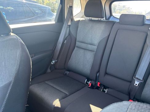 Used 2025 Nissan Rogue SV image 41