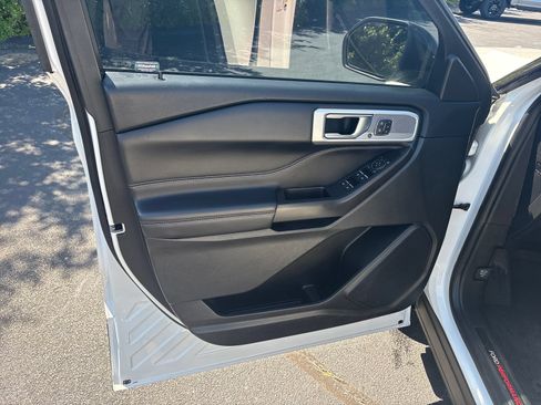 Used 2020 Ford Explorer ST AWD/4WD image 12