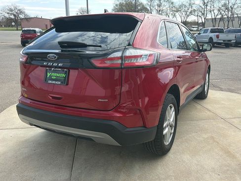 Used 2024 Ford Edge SEL w/ Convenience Package AWD/4WD image 5