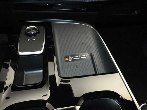 New 2026 Buick Enclave Sport Touring w/ Power Package AWD/4WD image 18