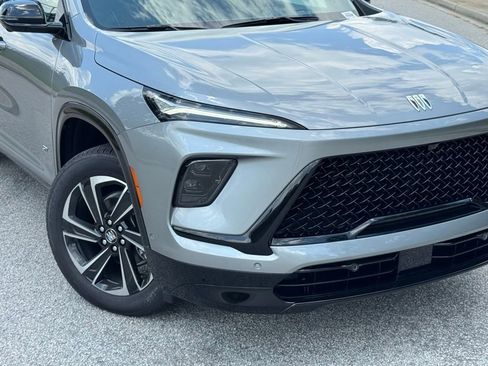 New 2025 Buick Enclave Sport Touring w/ Super Cruise Package image 6