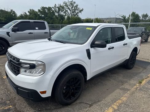 Used 2024 Ford Maverick XL FWD image 18