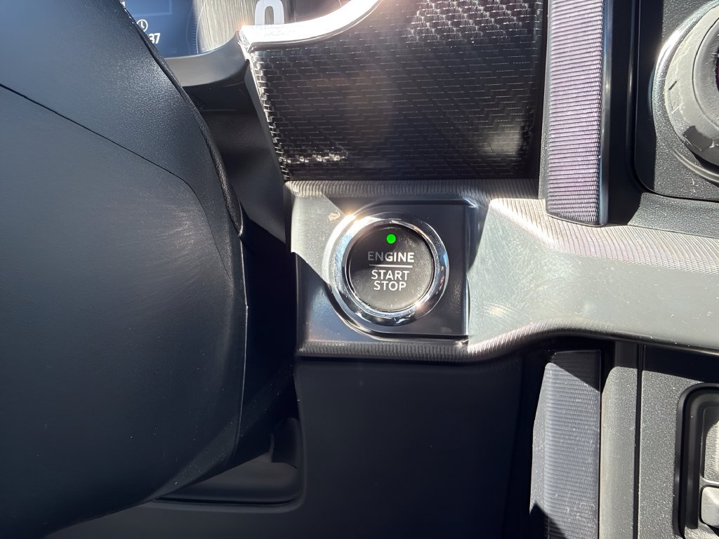 Used 2022 Ford F150 Raptor w/ Equipment Group 801A High AWD/4WD image 21