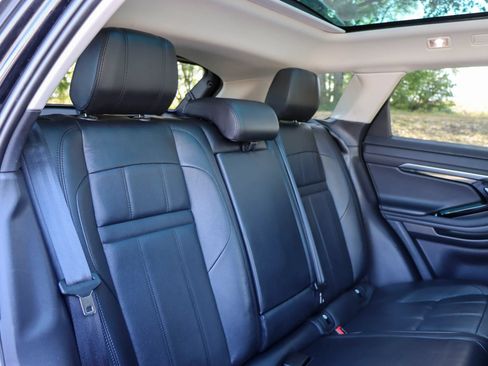 Used 2020 Land Rover Range Rover Evoque S AWD/4WD image 19