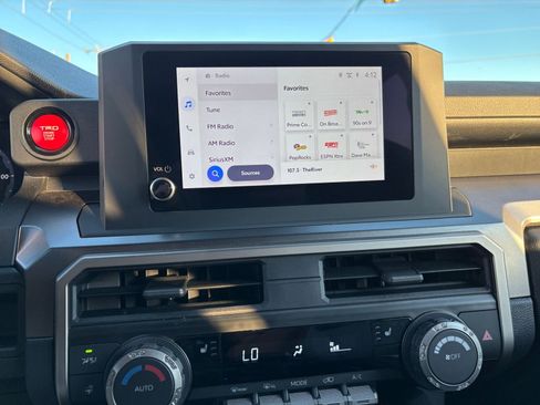 Used 2025 Toyota 4Runner TRD Off Road image 18