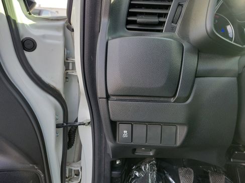 Used 2017 Honda Fit EX image 20