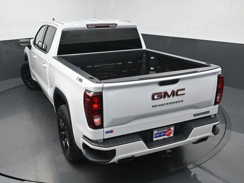 Used 2024 GMC Sierra 1500 Elevation w/ X31 Off-Road Package AWD/4WD image 32