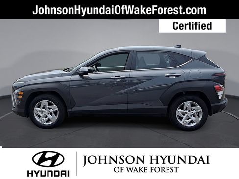 Certified 2025 Hyundai Kona SE FWD image 9