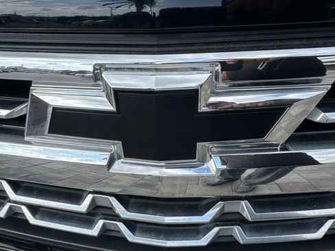 Used 2022 Chevrolet Silverado 1500 LTZ w/ LTZ Premium Package image 8