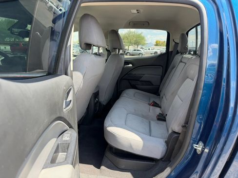 Used 2019 Chevrolet Colorado LT w/ LT Convenience Package AWD/4WD image 21