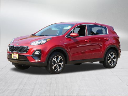 Used 2020 Kia Sportage LX AWD/4WD image 3