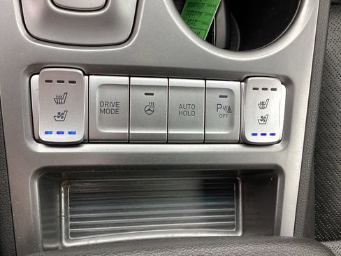 Used 2021 Hyundai Kona Ultimate FWD image 25
