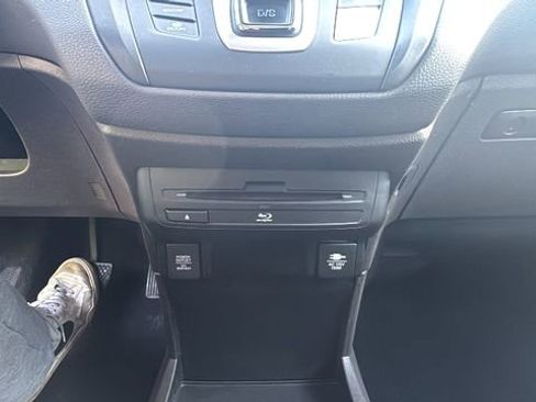 Used 2018 Honda Odyssey EX-L image 21