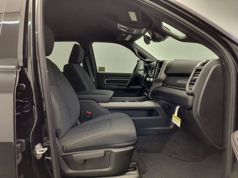 New 2026 RAM 3500 Big Horn AWD/4WD image 30