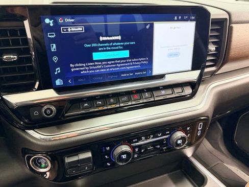 Certified 2024 Chevrolet Silverado 1500 High Country AWD/4WD image 11