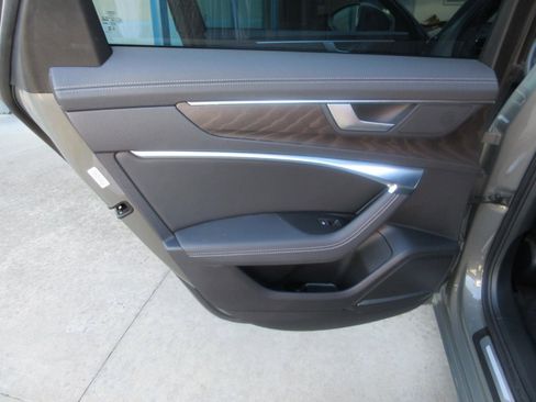 Used 2023 Audi A6 Premium Plus w/ Premium Plus Package AWD/4WD image 40