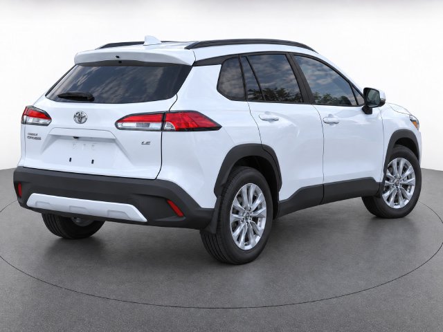 Used 2022 Toyota Corolla Cross LE FWD image 3