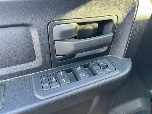 New 2025 RAM 2500 Tradesman AWD/4WD image 11